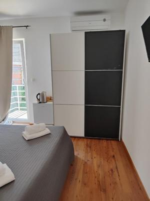 Guest House Adria 2 Primošten Eksteriør billede